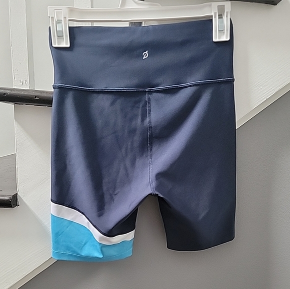 Peleton Push Your Boundaries High Rise Blue Waist Pocket Bike Shorts Size Small - Picture 3 of 5